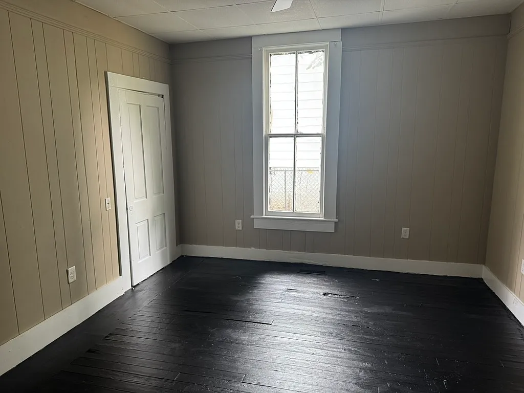 4 bed, 1600 sqft, $1,495 — Photo 3