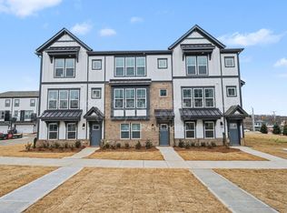 2007 Hawksworth Ln, Charlotte, NC 28262