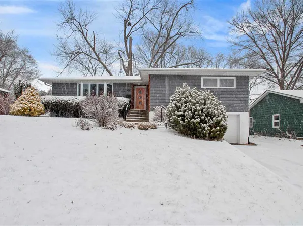 414 Crestview Ave, Iowa City, IA 52245