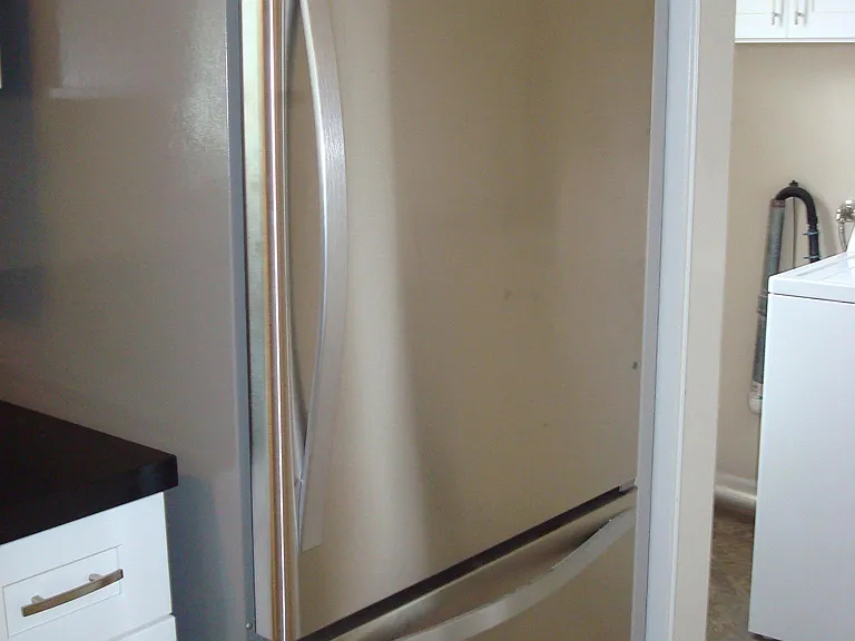 3668 Karen Ave — Photo 6