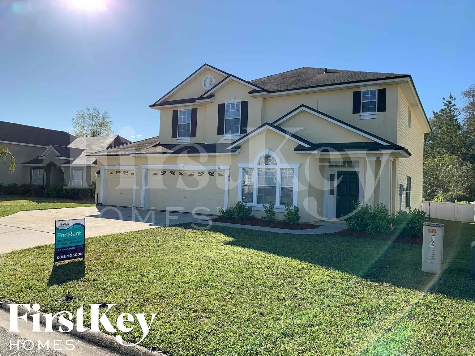 5 bed, 2.5 bath, 2996 sqft, $2,825 — Photo 2