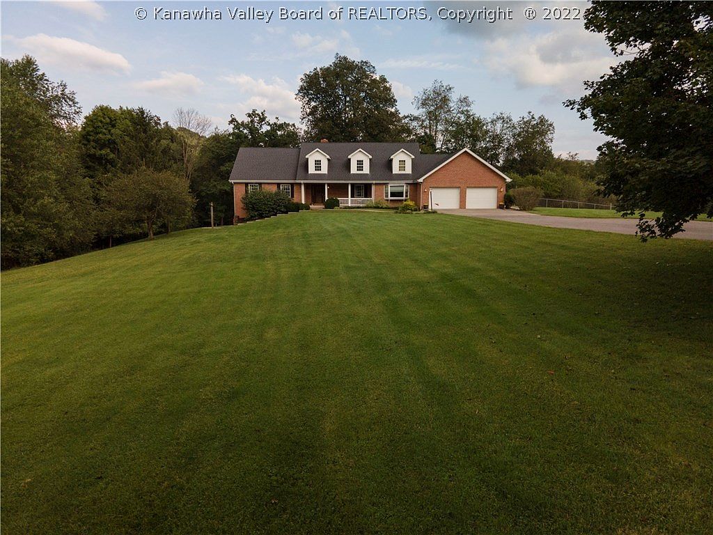 5220 Beechcrest Dr, Cross Lanes, WV 25313 | Zillow