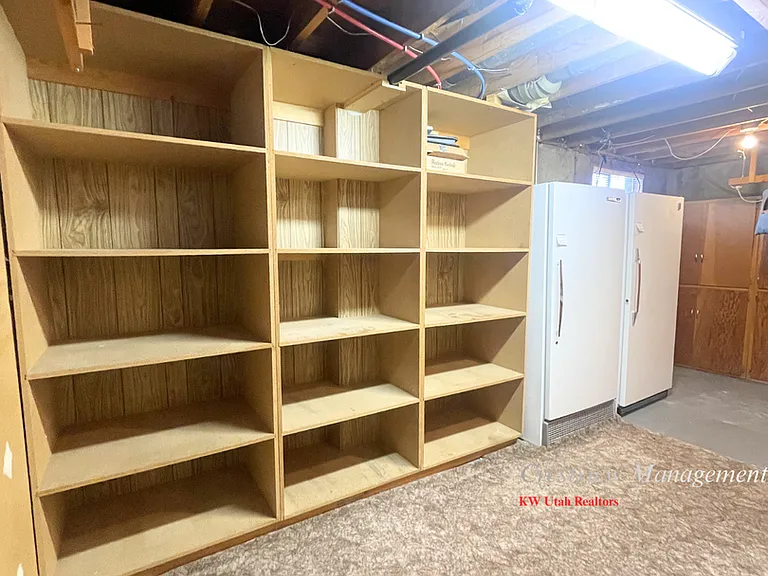 1498 E Pioneer Rd — Photo 23