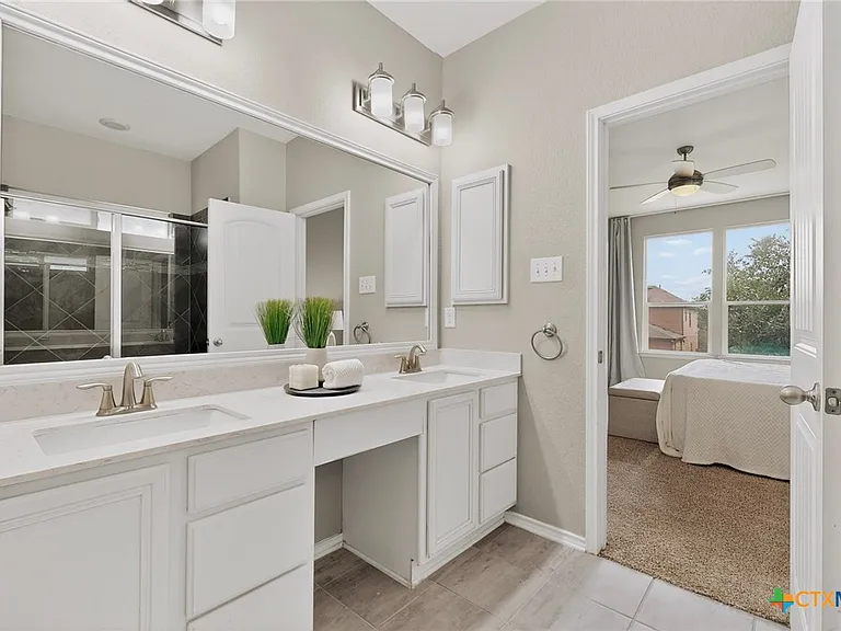 429 Sheepshank Dr — Photo 24