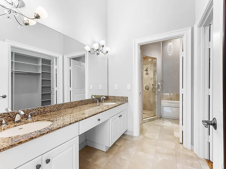 16102 Emerald Estates Dr #101 — Photo 16