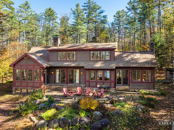 92 Meenahga Mountain Rd, Onchiota, NY 12989