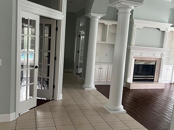 On the left the a bedroom
A hall to access the to the other bedrooms