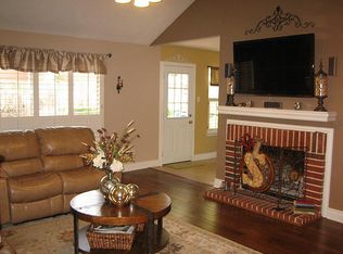 17707 Seven Pines Dr, Spring, TX 77379