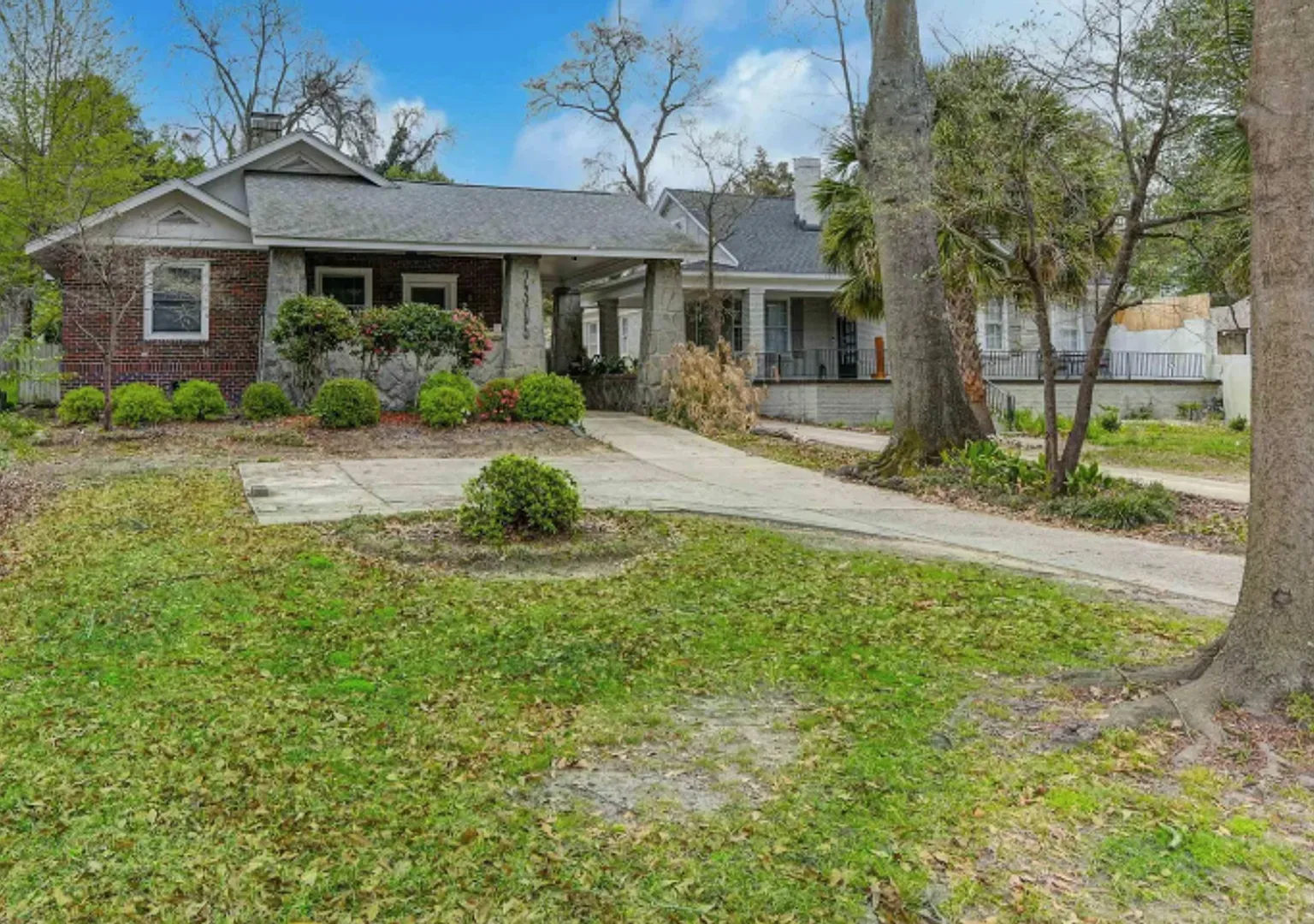 2027-2028 Pre Lease! Stunning 3 Bedroom, 2 Bath With A Study - Walking Distance To Five Points - ... — Photo 4