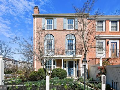4340 Cedarlake Ct, Alexandria, VA, 22309
