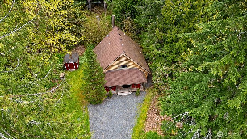 3rd image of 12026 Shuksan Rim Drive