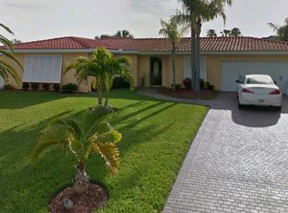 4265 Miller Dr, Saint Pete Beach, FL 33706