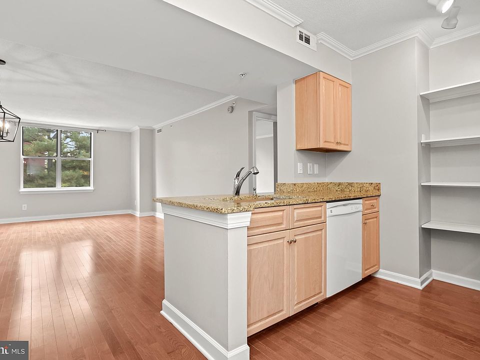 Madison Park Condominiums 5000 Battery Ln Bethesda MD Zillow