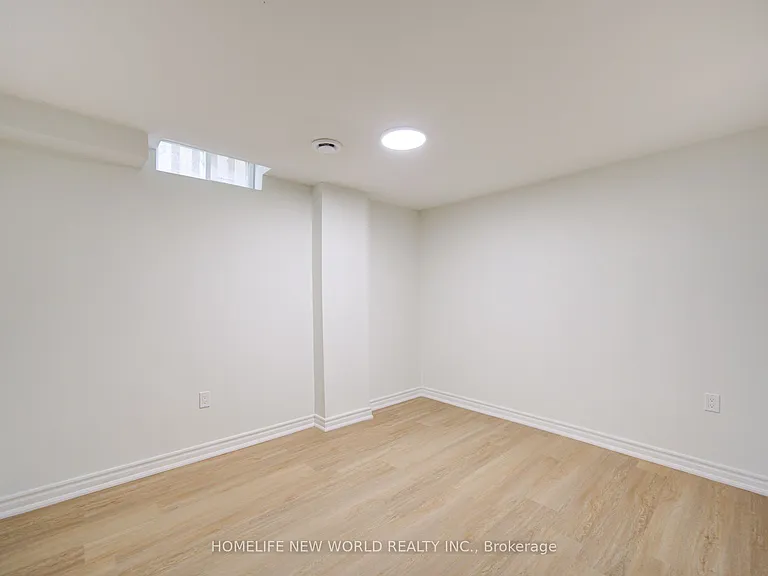 133 Stather Cres #BASEMENT — Photo 6