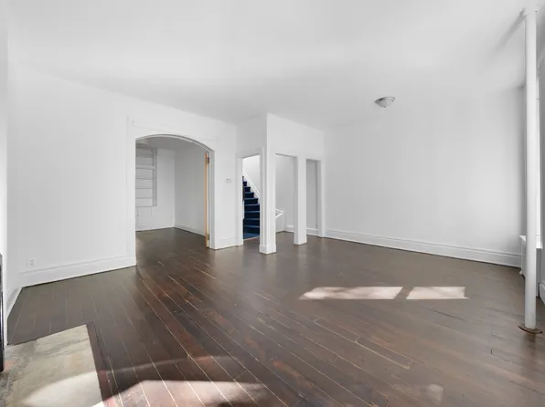 507 East 84th Street image 9 of 38