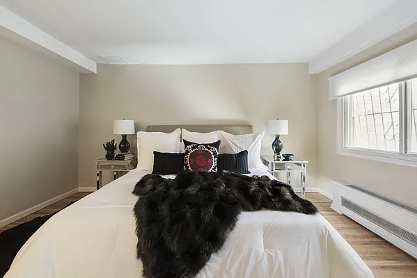 Sold by Nest Seekers International | media 20