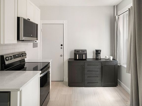 5th image of 40 Orkney Rd APT 1