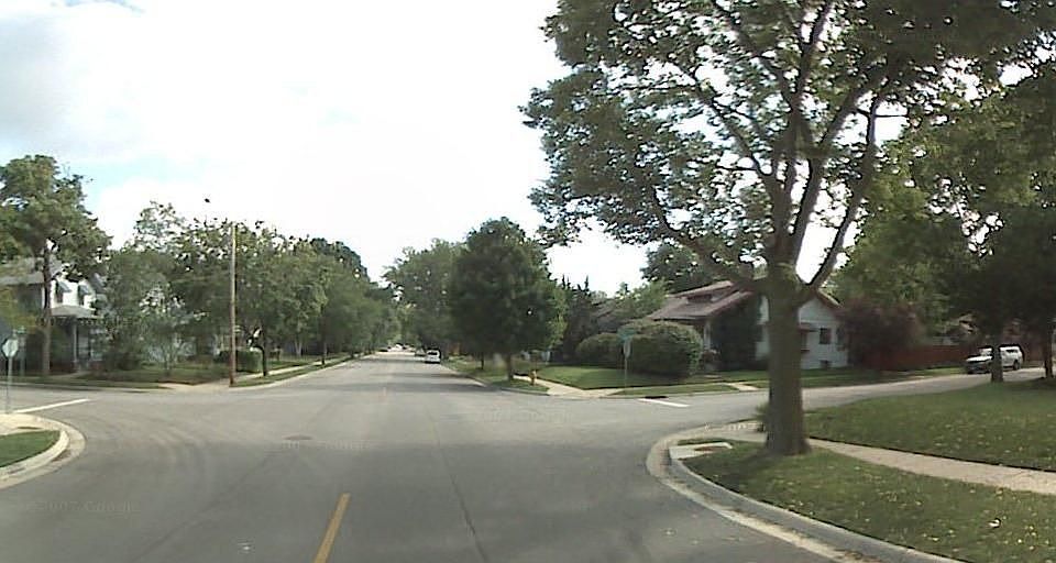 1st image of 2209 Cumberland St