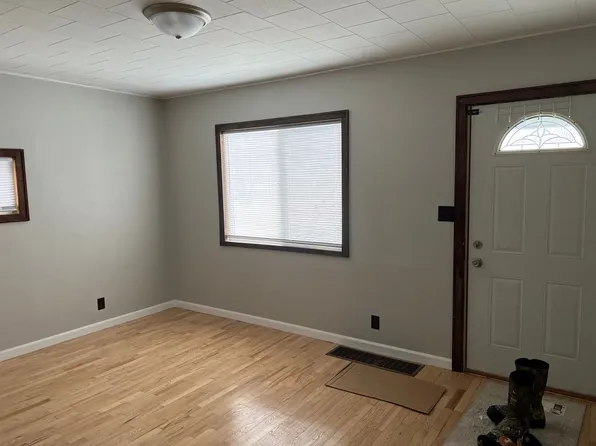 611 Roosevelt St, Neenah, WI 54956