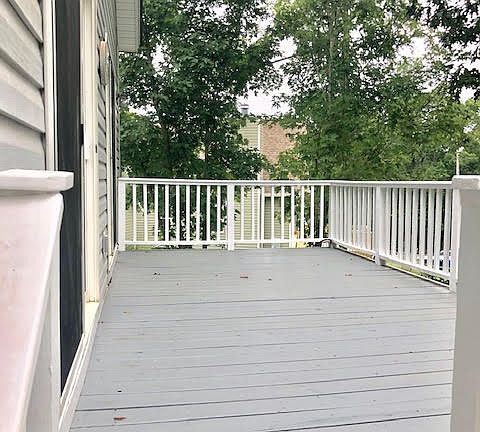 2nd image of 216 Driftwood Dr