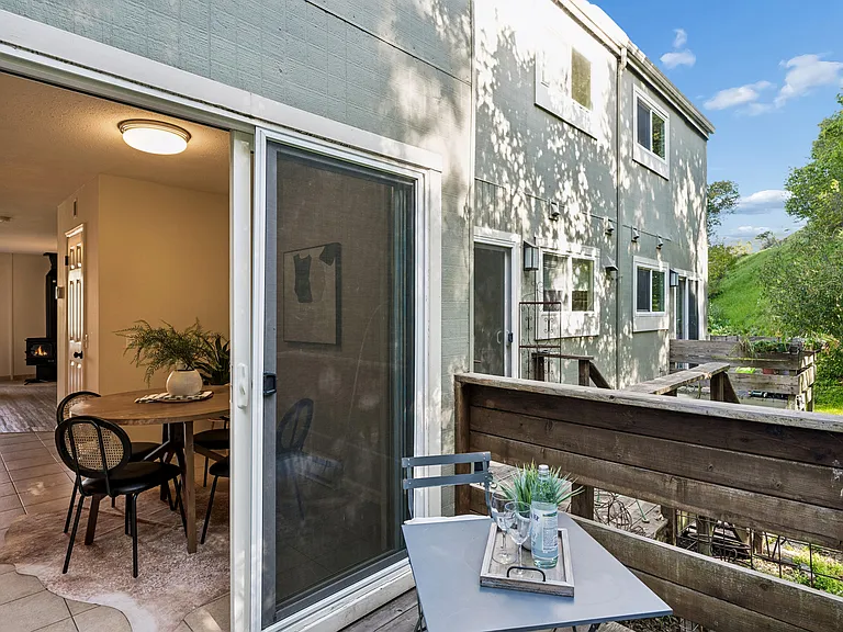 4024 Farm Hill Blvd #8 — Photo 38