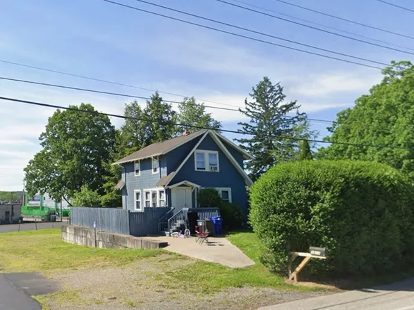 1521 W Gore Rd, Erie, PA 16509