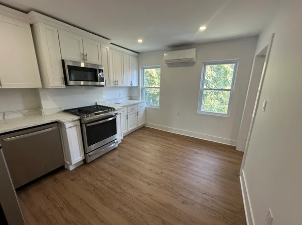 42 Gove St APT 3, Boston, MA 02128