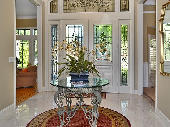 2nd image of 4545 Kingswood Dr