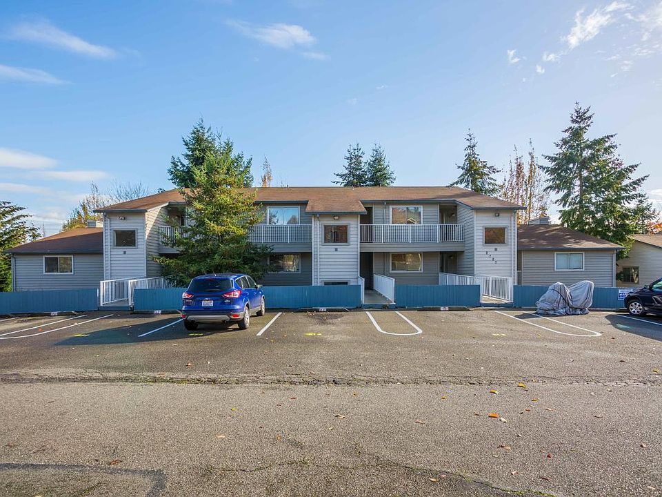 1st image of 2707 Lincoln Way APT B30