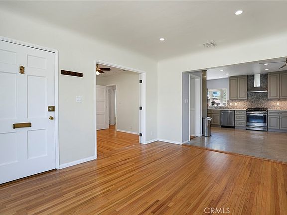 2nd image of 6320 W 85th St
