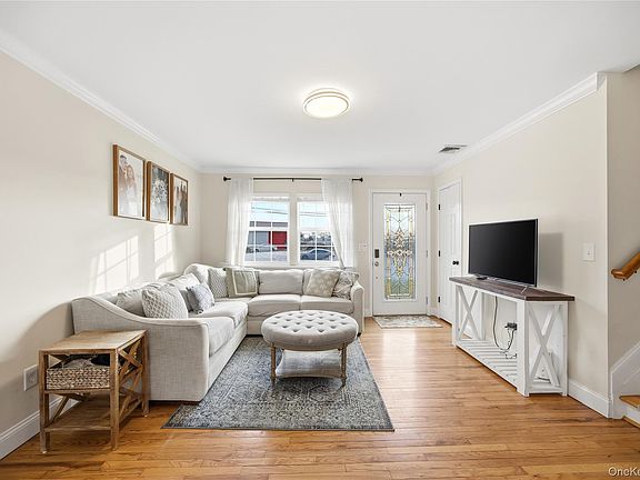 3rd image of 147 Ruth Street