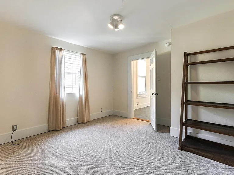 8236 Cohn St — Photo 9