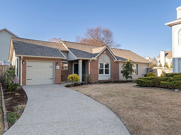 2nd image of 615 Lawrin Park