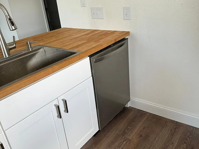 107 Bunnell St #2 — Photo 18