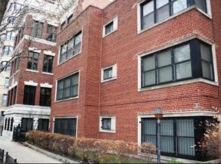 425 W Wellington Ave, Chicago, IL 60657