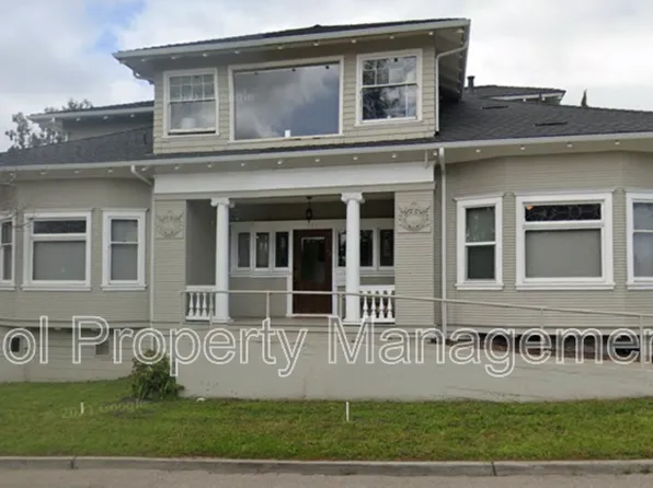 331 Mission St #1D, Santa Cruz, CA 95060