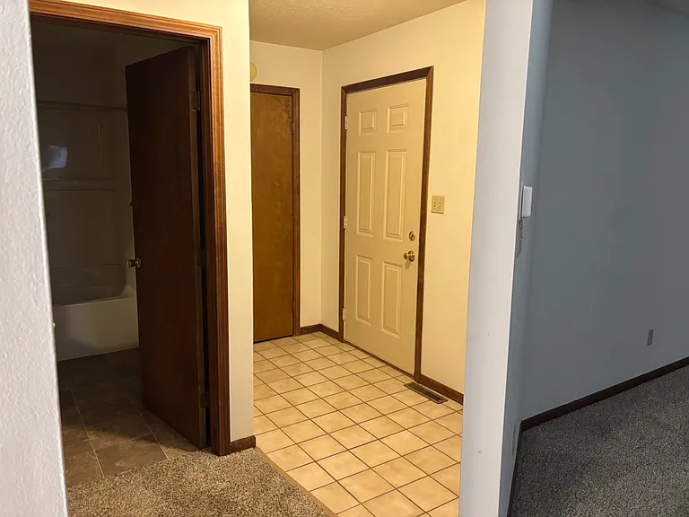 Unit Photo