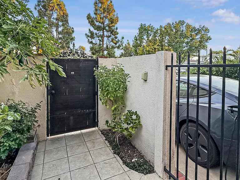 32 Iron Bark Way — Photo 37