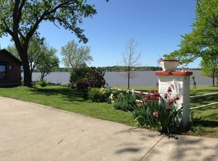 1562 W 63rd St, Grove, OK 74344