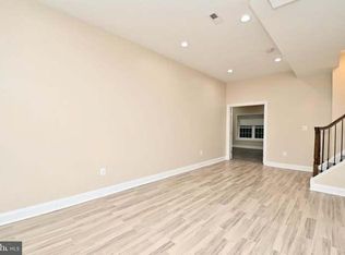 6556 Edsall Rd, Alexandria, VA 22312