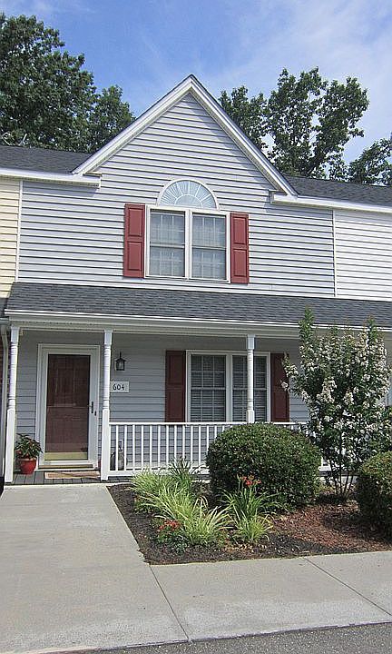 1st image of 604 Wexview Ln