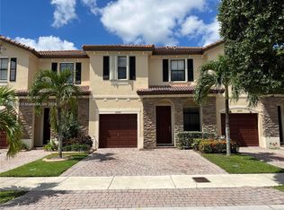 16309 SW 71st Ter, Miami, FL 33193