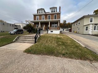 955-9 E Main St, Norristown, PA 19401