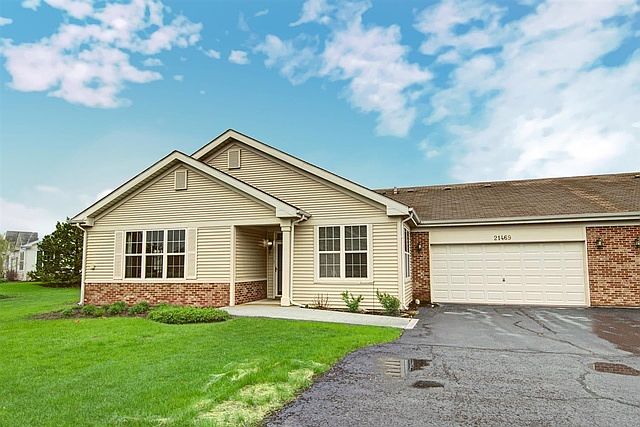 1st image of 21469 Lake Street Clair Dr