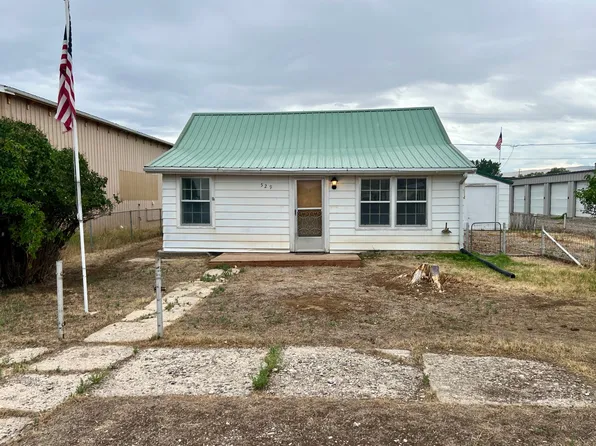 529 Washakie St, Thermopolis, WY 82443