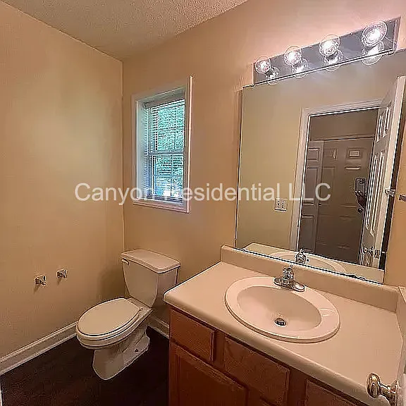 3995 Orchard Knoll Dr — Photo 9