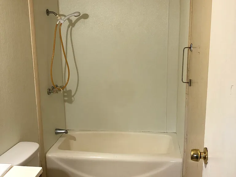 912 Kathleen Dr #12 — Photo 10