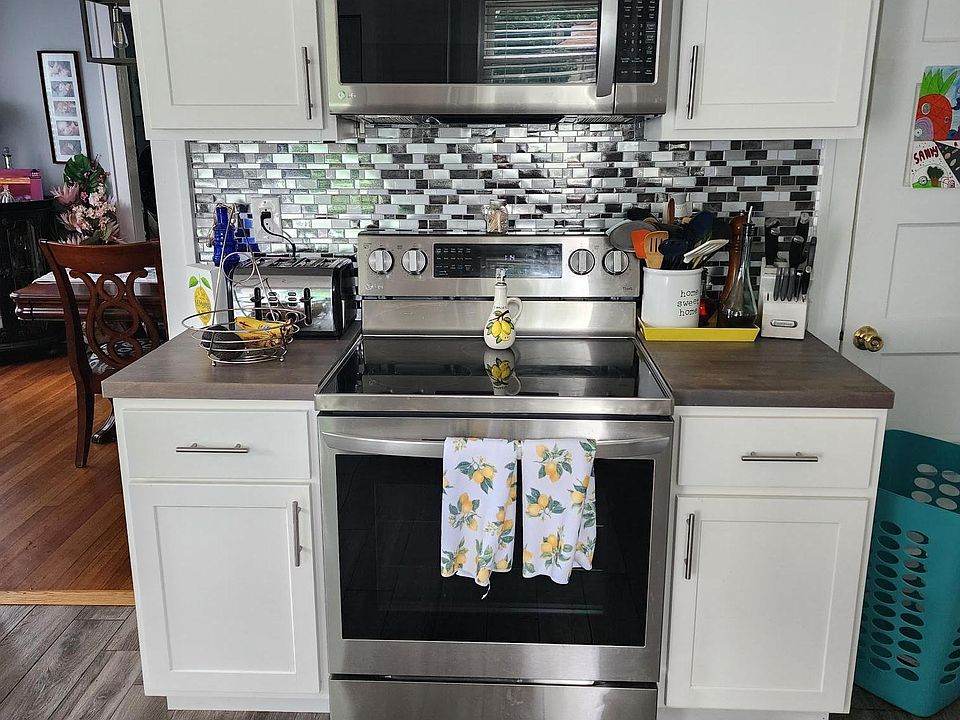 72 Stratford Ave Pittsfield, MA, 01201 Apartments for Rent Zillow