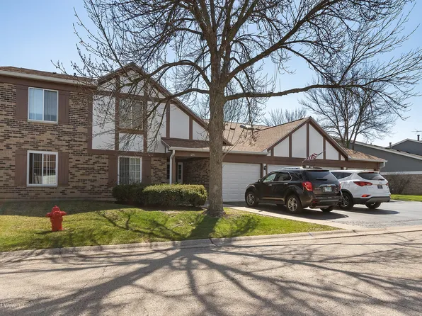 1241 Williams Port Dr #25-2, Westmont, IL 60559