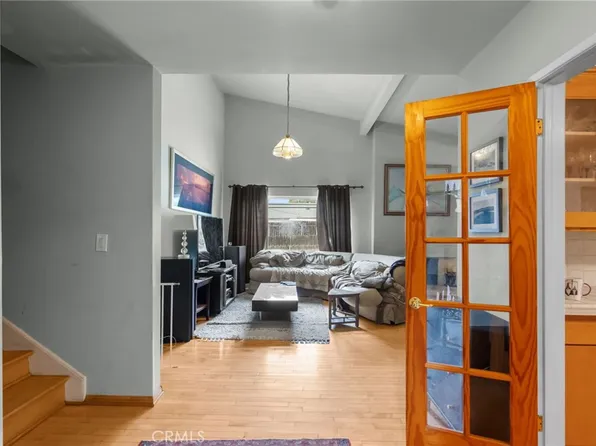 11821 Balboa Blvd, Granada Hills, CA 91344